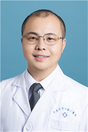 张晓伟