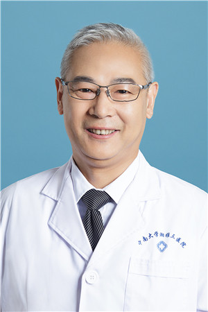 李兵
