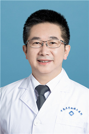 李宁