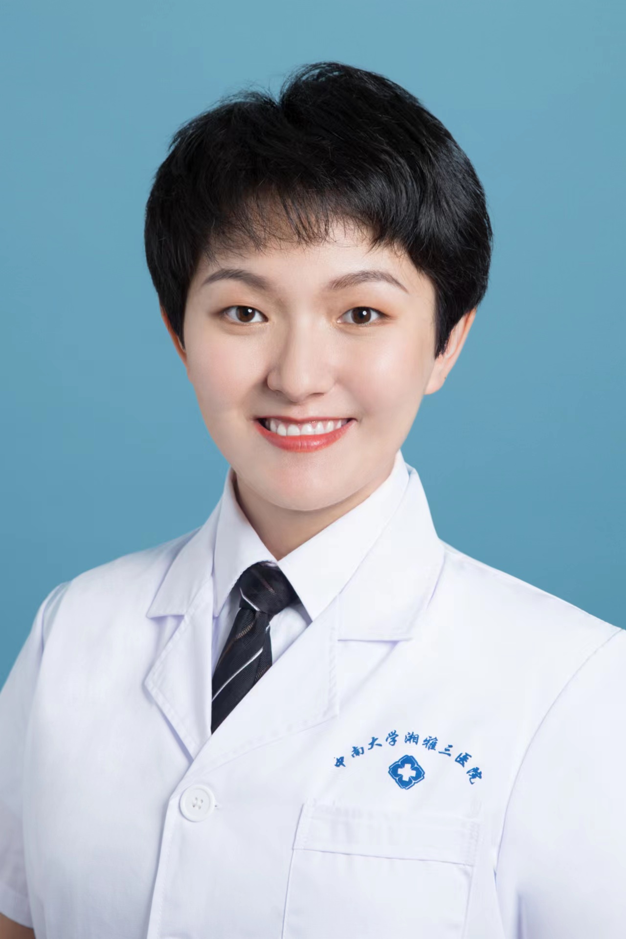 张琪